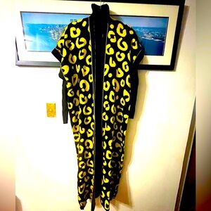 Brand new 2 pieces winter yellow dress set .